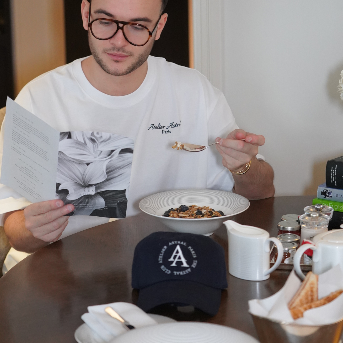 Le T-shirt Oversize « The Astral Club » Homme